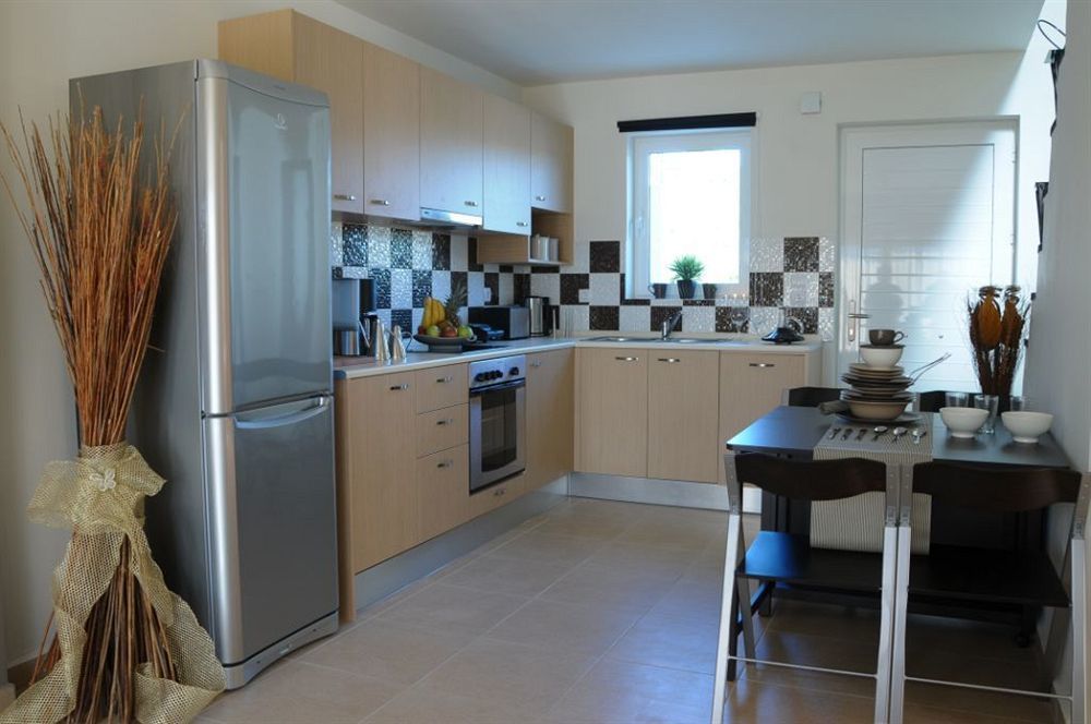 Ossiano Villas ฮารากิ ภายนอก รูปภาพ